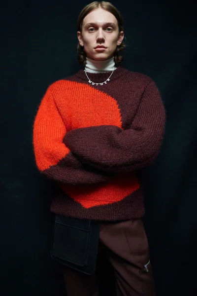 Look 10